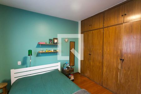 Casa à venda com 169m², 4 quartos e 2 vagas Casa à venda com 169m², 4 quartos e 2 vagassuíte