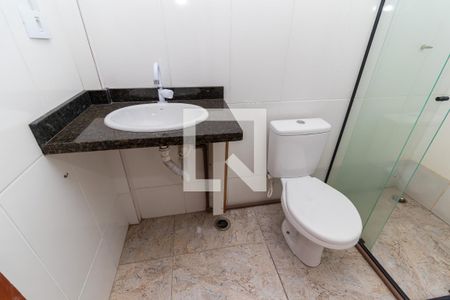 Apartamento à venda com 40m², 2 quartos e 1 vaga Apartamento à venda com 40m², 2 quartos e 1 vagaBanheiro