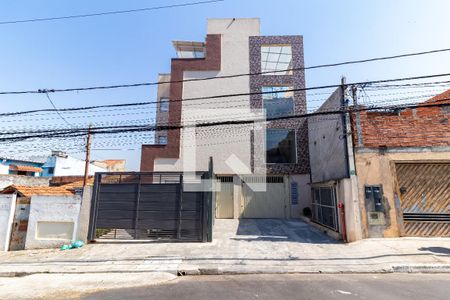 Apartamento à venda com 40m², 2 quartos e 1 vaga Apartamento à venda com 40m², 2 quartos e 1 vagaFachada