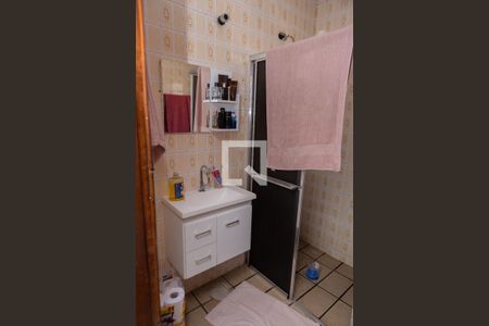 Casa à venda com 120m², 2 quartos e 2 vagas Casa à venda com 120m², 2 quartos e 2 vagasBanheiro 2