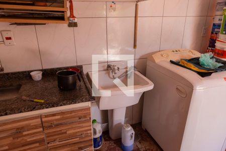 Casa à venda com 120m², 2 quartos e 2 vagas Casa à venda com 120m², 2 quartos e 2 vagasÁrea de Serviço