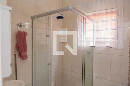 Casa à venda com 120m², 2 quartos e 2 vagas Casa à venda com 120m², 2 quartos e 2 vagasBanheiro