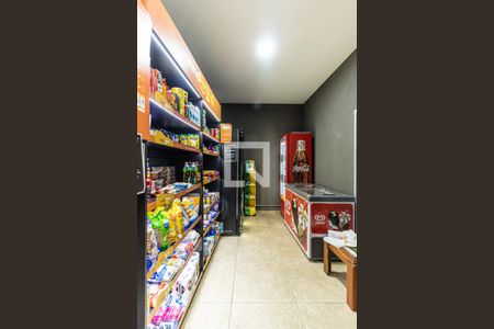 Apartamento para alugar com 52m², 2 quartos e sem vagaMercado