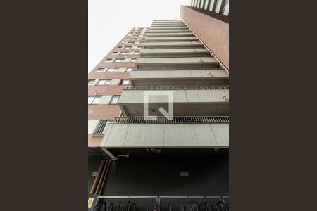 Apartamento para alugar com 52m², 2 quartos e sem vagaFachada