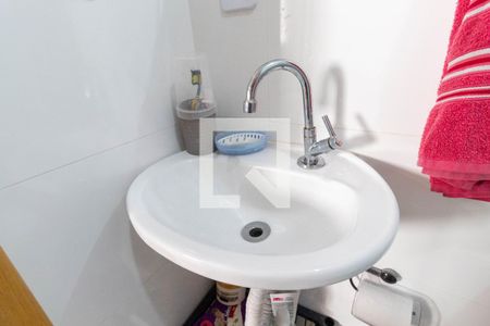 Casa de condomínio à venda com 32m², 1 quarto e sem vaga Casa de condomínio à venda com 32m², 1 quarto e sem vagaBanheiro