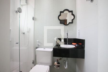 Casa à venda com 280m², 4 quartos e 5 vagas Casa à venda com 280m², 4 quartos e 5 vagasBanheiro da Suíte 2