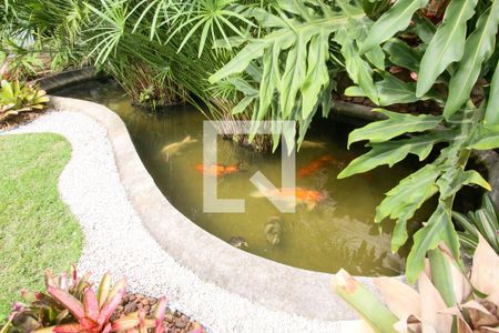 Casa à venda com 280m², 4 quartos e 5 vagas Casa à venda com 280m², 4 quartos e 5 vagasJardim