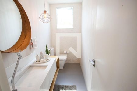 Casa à venda com 280m², 4 quartos e 5 vagas Casa à venda com 280m², 4 quartos e 5 vagasLavabo