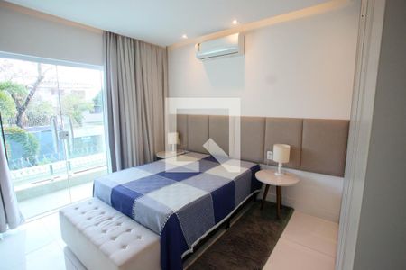 Casa à venda com 280m², 4 quartos e 5 vagas Casa à venda com 280m², 4 quartos e 5 vagasQuarto 2