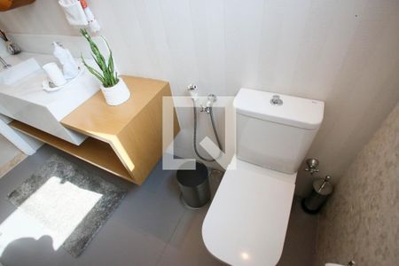 Casa à venda com 280m², 4 quartos e 5 vagas Casa à venda com 280m², 4 quartos e 5 vagasLavabo