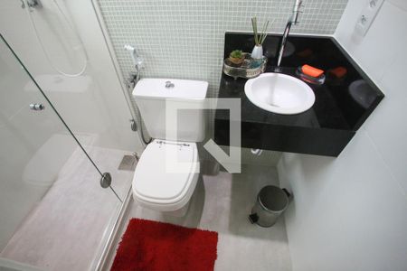 Casa à venda com 280m², 4 quartos e 5 vagas Casa à venda com 280m², 4 quartos e 5 vagasBanheiro da Suíte 2