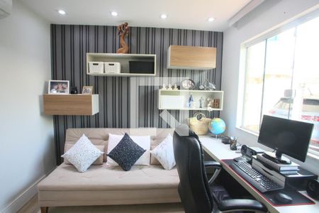 Casa à venda com 280m², 4 quartos e 5 vagas Casa à venda com 280m², 4 quartos e 5 vagasQuarto Suíte 2