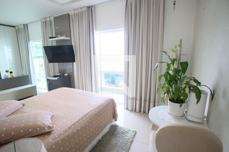 Casa à venda com 280m², 4 quartos e 5 vagas Casa à venda com 280m², 4 quartos e 5 vagasQuarto Suíte 1