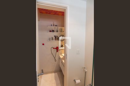 Apartamento à venda com 75m², 2 quartos e 1 vagaBanheiro