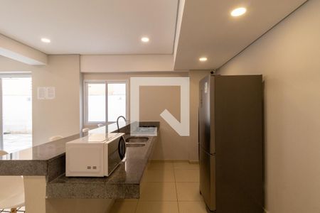 Apartamento para alugar com 25m², 1 quarto e sem vaga Apartamento para alugar com 25m², 1 quarto e sem vagaÁrea Comum - Salão de Festas