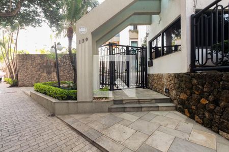 Apartamento à venda com 117m², 4 quartos e 4 vagasCondomínio - Fachada 