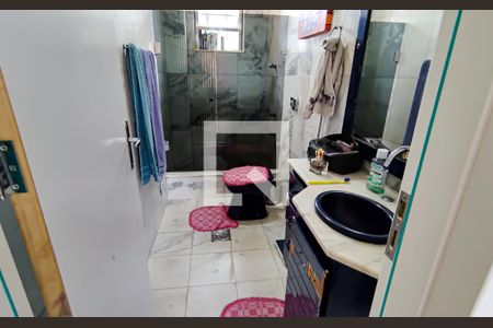 Casa à venda com 230m², 3 quartos e 2 vagasquarto 2 suíte