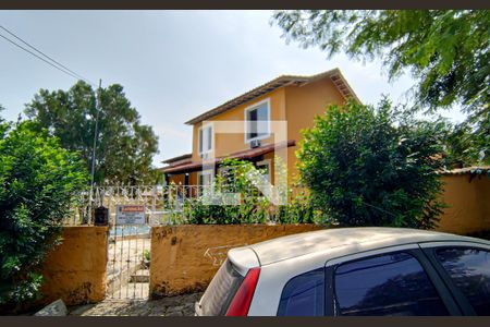 Casa à venda com 230m², 3 quartos e 2 vagasfachada