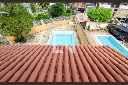 Casa à venda com 230m², 3 quartos e 2 vagasquarto 2 suíte vista