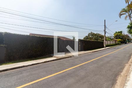 Casa para alugar com 280m², 5 quartos e 5 vagasFachada