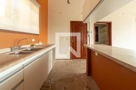 Casa para alugar com 280m², 5 quartos e 5 vagasCozinha