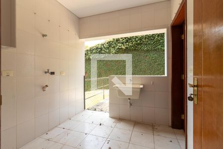 Casa para alugar com 280m², 5 quartos e 5 vagasÁrea de Serviço