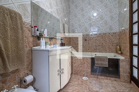 Casa à venda com 400m², 8 quartos e 3 vagasbanheiro na suíte1