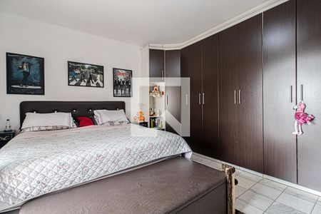 Casa à venda com 400m², 8 quartos e 3 vagasSuíte 1