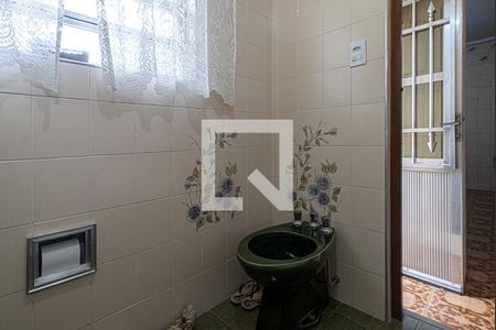 Casa à venda com 400m², 8 quartos e 3 vagasbanheiro social2 