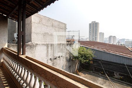 Casa à venda com 400m², 8 quartos e 3 vagassacada na suíte