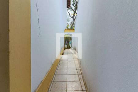 Casa à venda com 290m², 4 quartos e 3 vagas Casa à venda com 290m², 4 quartos e 3 vagasÁrea Externa