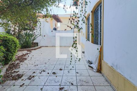 Casa à venda com 290m², 4 quartos e 3 vagas Casa à venda com 290m², 4 quartos e 3 vagasÁrea Externa