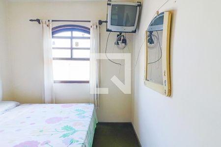 Casa à venda com 290m², 4 quartos e 3 vagas Casa à venda com 290m², 4 quartos e 3 vagasQuarto 2