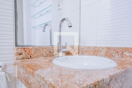 Apartamento para alugar com 160m², 3 quartos e 2 vagas Apartamento para alugar com 160m², 3 quartos e 2 vagasBanheiro da Suíte 1