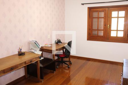 Casa de condomínio para alugar com 630m², 4 quartos e 5 vagasQuarto 3