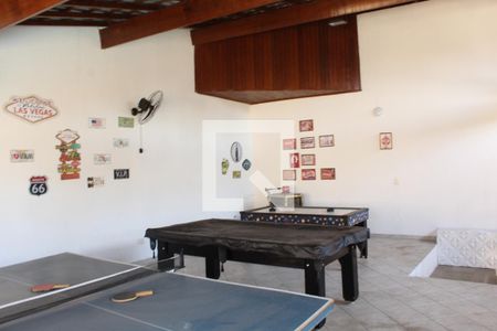 Casa de condomínio para alugar com 630m², 4 quartos e 5 vagasSala de Jogos