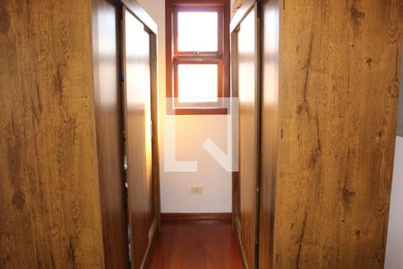 Casa de condomínio para alugar com 630m², 4 quartos e 5 vagasCloset da suíte 3