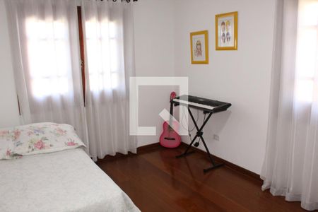 Casa de condomínio para alugar com 630m², 4 quartos e 5 vagasSuíte 3