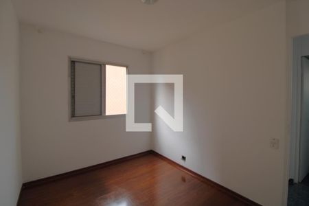 Quarto 1 de apartamento à venda com 2 quartos, 55m² em Vila Constança, São Paulo
