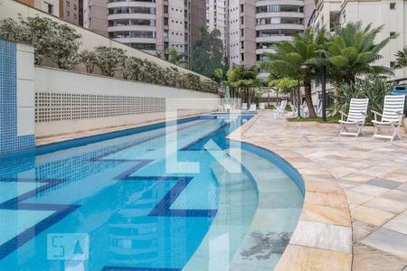 Apartamento para alugar com 105m², 3 quartos e 2 vagasÁrea comum - Piscina