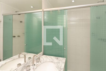 Apartamento para alugar com 105m², 3 quartos e 2 vagasBanheiro da Suíte