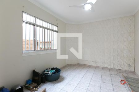Casa à venda com 220m², 4 quartos e 3 vagas Casa à venda com 220m², 4 quartos e 3 vagasQuarto 2