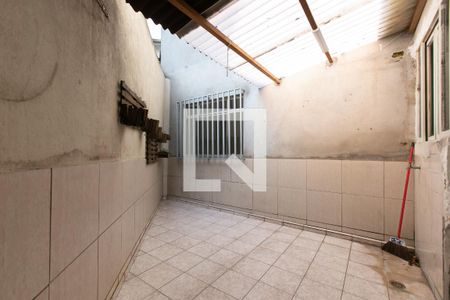 Casa à venda com 220m², 4 quartos e 3 vagas Casa à venda com 220m², 4 quartos e 3 vagasQuintal