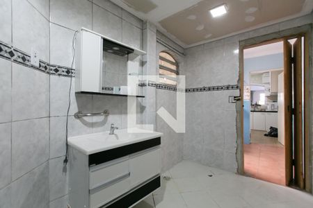 Casa à venda com 220m², 4 quartos e 3 vagas Casa à venda com 220m², 4 quartos e 3 vagasBanheiro