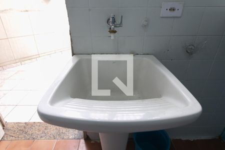 Casa à venda com 220m², 4 quartos e 3 vagas Casa à venda com 220m², 4 quartos e 3 vagasTanque