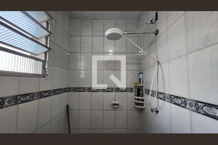 Casa à venda com 273m², 4 quartos e sem vaga Casa à venda com 273m², 4 quartos e sem vagaBanheiro Edícula 2