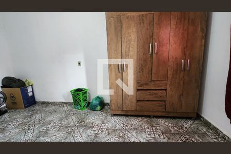 Casa à venda com 273m², 4 quartos e sem vaga Casa à venda com 273m², 4 quartos e sem vagaQuarto 2 Edícula 2