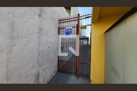 Casa à venda com 273m², 4 quartos e sem vaga Casa à venda com 273m², 4 quartos e sem vagaFachada