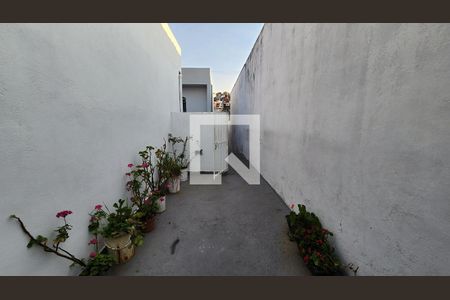 Casa à venda com 273m², 4 quartos e sem vaga Casa à venda com 273m², 4 quartos e sem vagaQuintal
