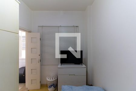 Apartamento à venda com 160m², 2 quartos e 1 vaga Apartamento à venda com 160m², 2 quartos e 1 vagaQuarto de Serviço